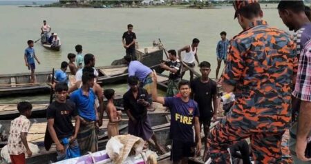 নেত্রকোনায় স্পিডবোট ডুবি