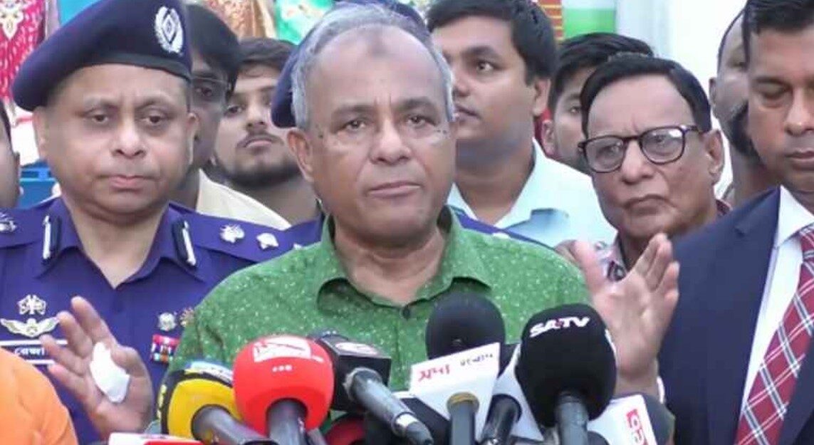 পূজামণ্ডপে ২৪ ঘণ্টা নিরাপত্তা