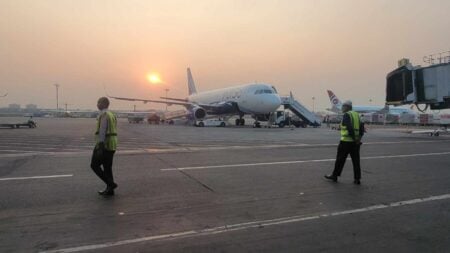 যুক্তরাষ্ট্র থেকে ফেরত