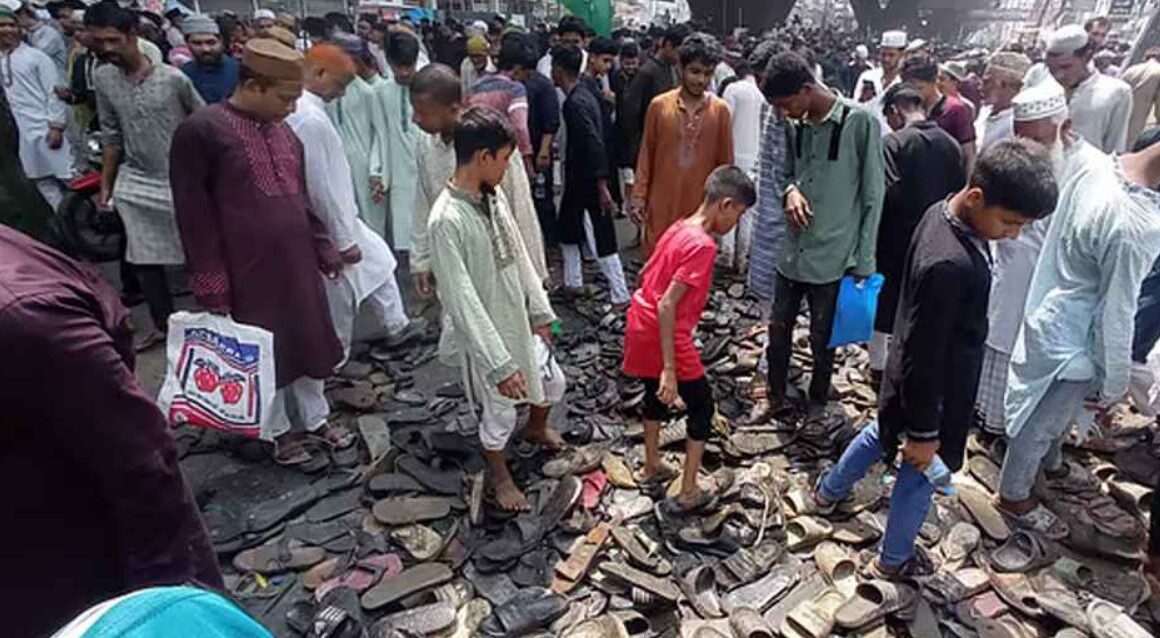 জুলুসে পদদলিত