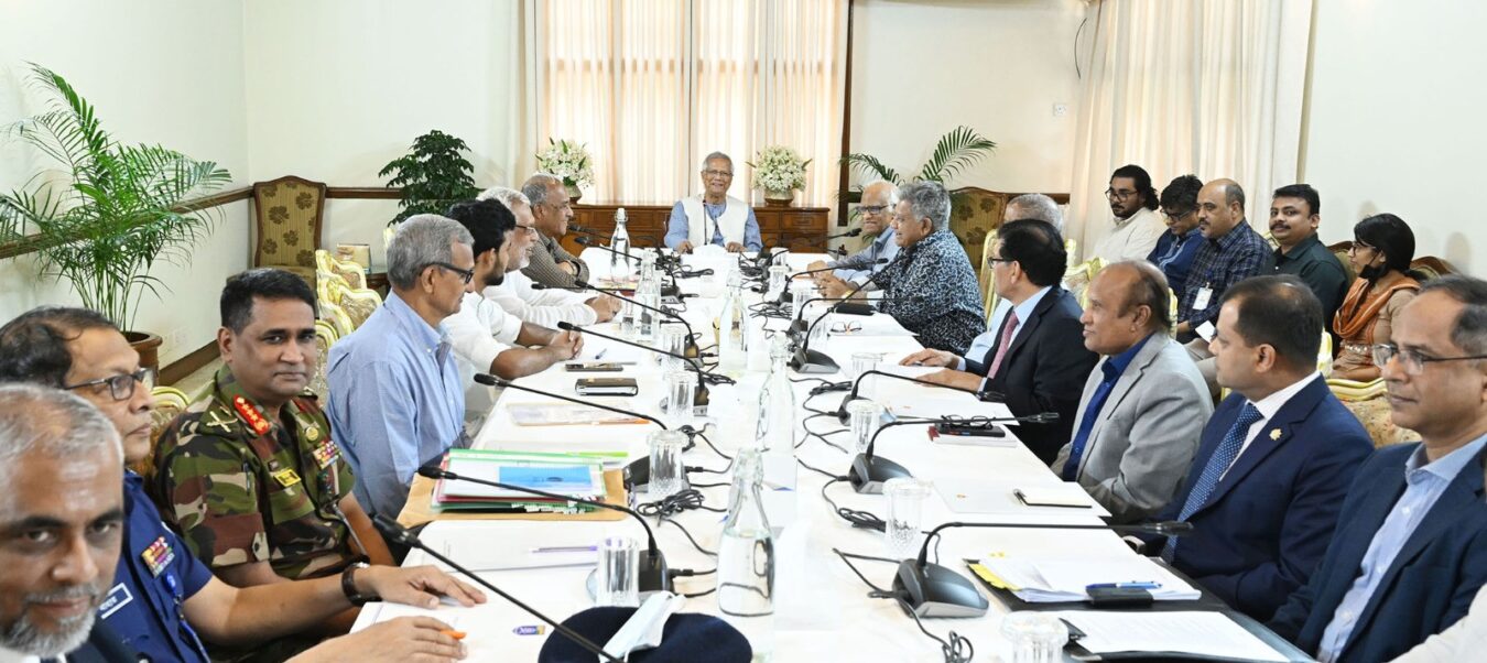 ডাকসু নির্বাচন উৎসবমুখর করতে প্রধান উপদেষ্টার নির্দেশ