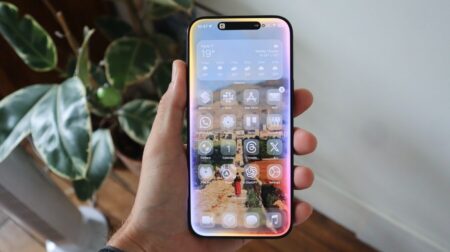 iPhone tracking signs