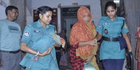 শিশুসহ মা কারাগারে