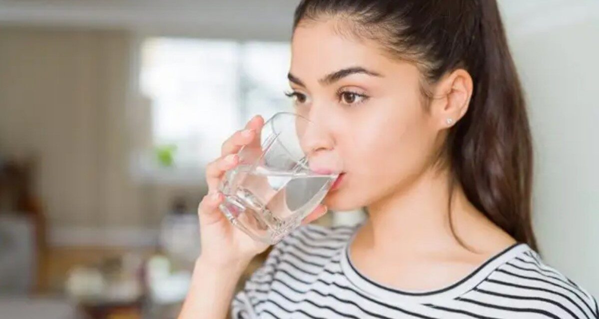 দাঁত ব্রাশের আগে পানি পান