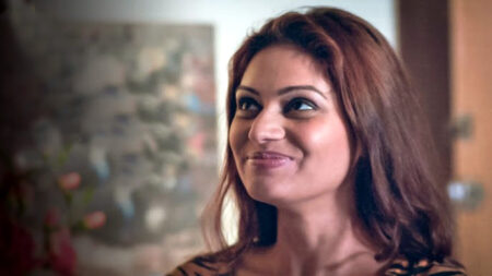 প্রতি মুহূর্তে রোমান্সের দৃশ্য, সাহসী দৃশ্যে ভরপুর এই ওয়েব সিরিজ ওয়েব সিরিজ