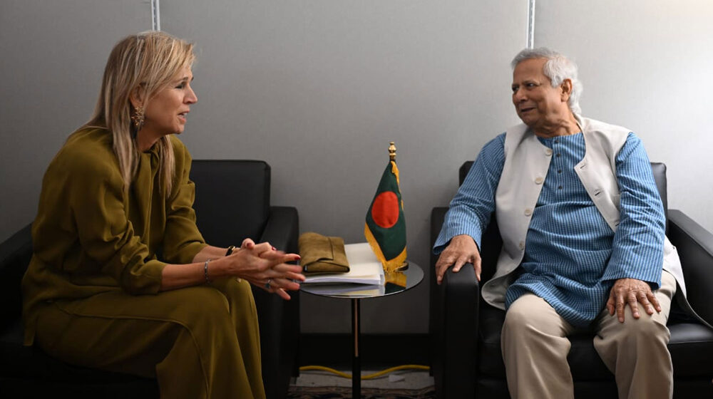 প্রধান উপদেষ্টার বৈঠক