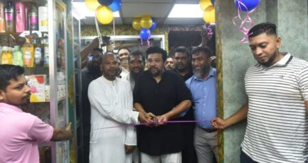 বংশালে গুমের শিকার ৭ পরিবারের জন্য অনলাইন শপ ও শোরুম খুলে দিল বিএনপি অনলাইন শপ ও শোরুম