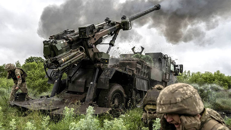 ব্যাপক হামলা