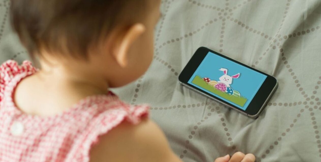 কীভাবে শিশুদের কার্টুন দেখানো নিরাপদ ও শিক্ষামূলক হবে! কার্টুন