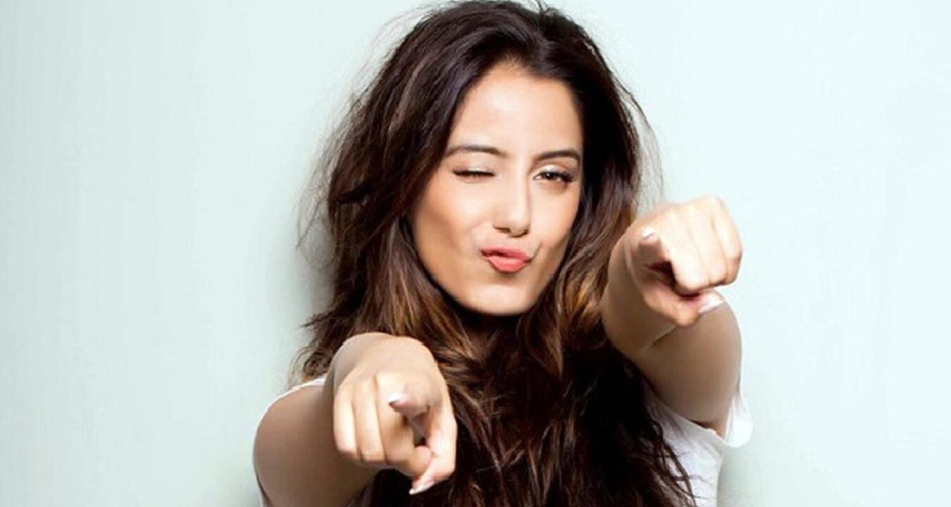 চেহারায়-তারুণ্য