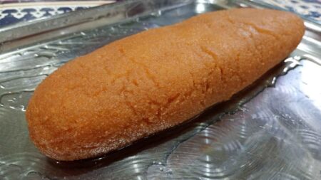 নেত্রকোনার ঐতিহ্যবাহী বালিশ মিষ্টি