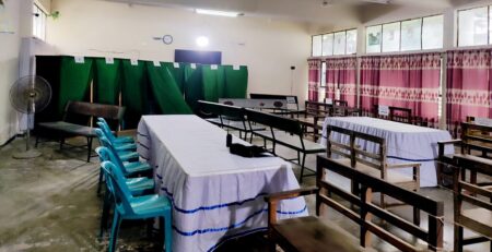 নির্বাচন