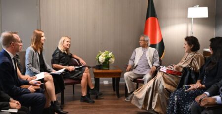 নির্বাচন