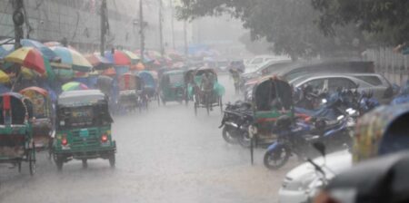 বৃষ্টির আভাস