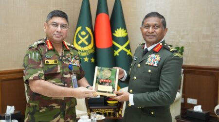 সেনাপ্রধানের সঙ্গে মালদ্বীপের চিফ অফ ডিফেন্স ফোর্সের সৌজন্য সাক্ষাৎ