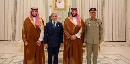 এবার যৌথভাবে হামলার জবাব দেবে সৌদি আরব ও পাকিস্তান সৌদি আরব