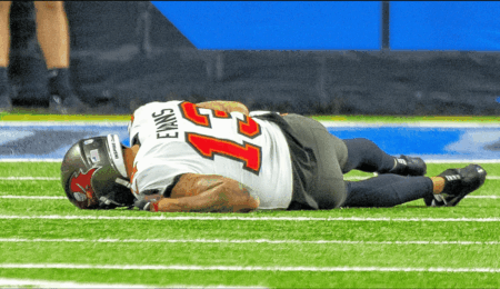 Mike Evans Return Timeline Injury Update: Will the Buccaneers Star Play Again Soon? Mike Evans injury update