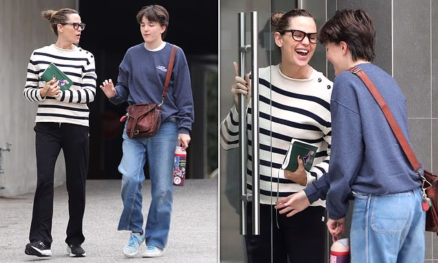 Fin Affleck steps out in Ben Affleck's signature style