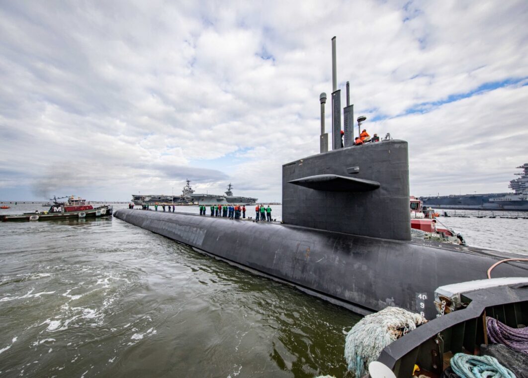 uss wyoming submarine commander relieved
