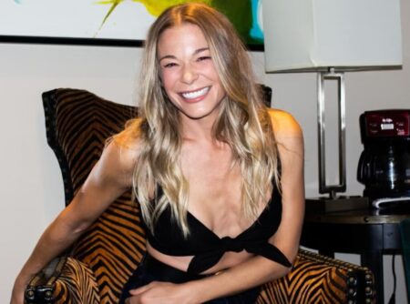 LeAnn Rimes Health Battle: Singer Breaks Silence on Hidden Struggles After Onstage Dental Scare LeAnn Rimes health battle