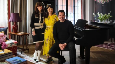 A Glimpse Into Zooey Deschanel and Jonathan Scott's Luxury New York Home