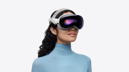 অ্যাপল ভিশন প্রো: এম৫ চিপে পারফরম্যান্স আপগ্রেড, রইল বিস্তারিত