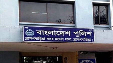 মায়ের মরদেহ দেখার সুযোগ না পেয়ে দু’পক্ষে সংঘর্ষ, নিহত ১ Bbaria