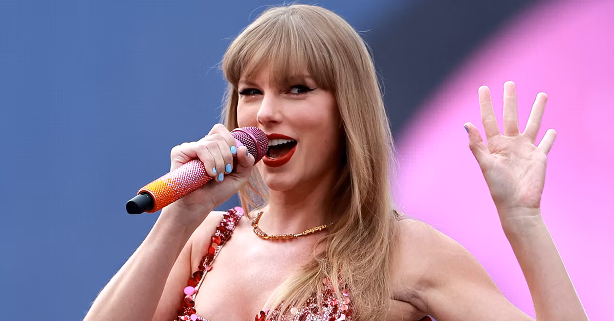 Box Office Taylor Swift's 'Showgirl' Soars as Dwayne Johnson's 'Smashing Machine' Stumbles