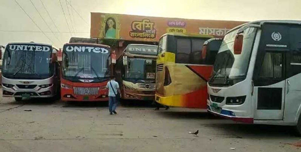 বাস চলাচল বন্ধ