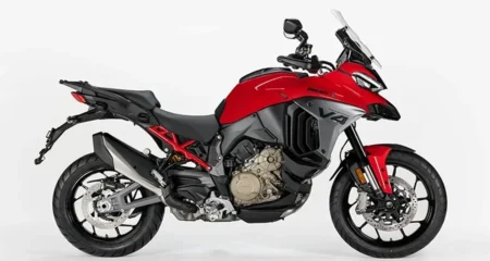 আপনার কল্পনাকেও হার মানাবে সেরা ৯টি হাই-টেক অ্যাডভেঞ্চার বাইক Ducati Multistrada