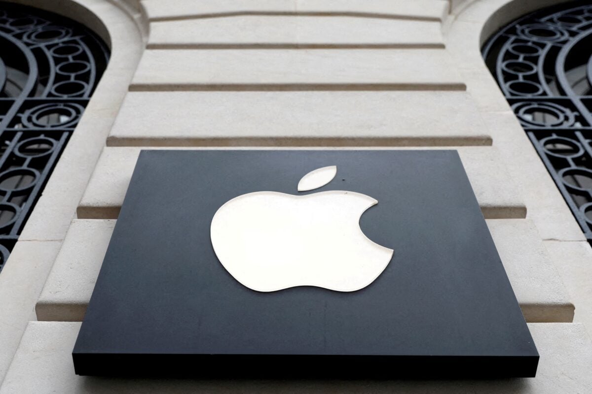 EU antitrust complaint Apple