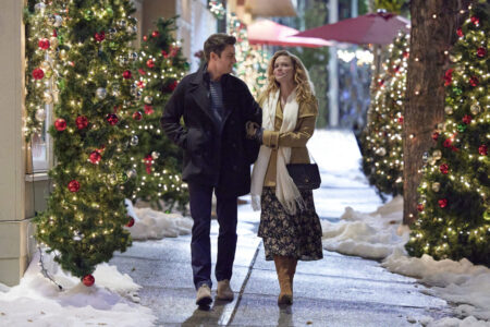 Kimberley Sustad Explains Hallmarks Funniest Moments Hallmark Christmas Movie