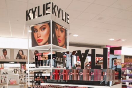 Kylie Jenner's Go-To Beauty Tools See Major Price Dro