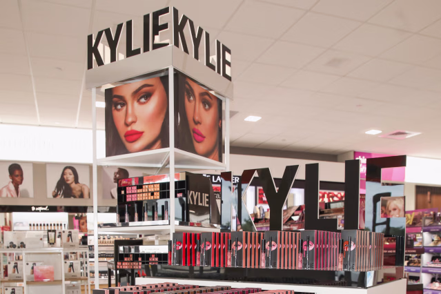 Kylie Jenner's Go-To Beauty Tools See Major Price Dro