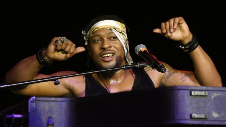Legendary Singer D’Angelo Dies After Courageous Cancer Battle D'Angelo dies