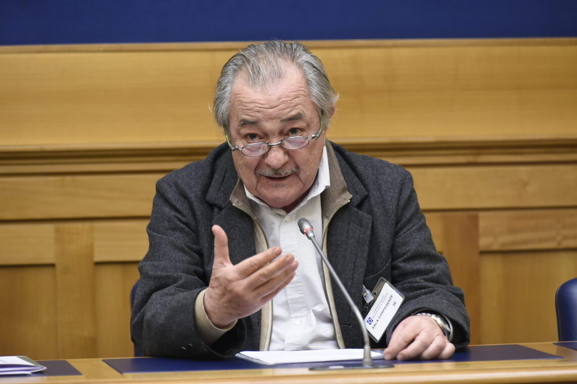 Remo Girone Dead: Italian Actor Who Played Tano Cariddi in 'La Piovra' Was 76