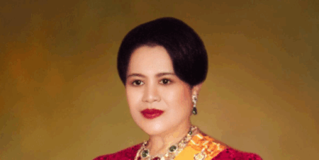 Thailand Queen Mother Sirikit