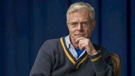 Stephen Daldry and Sonia Friedman Back Award-Contending Short Film ‘A Friend of Dorothy’ A Friend of Dorothy