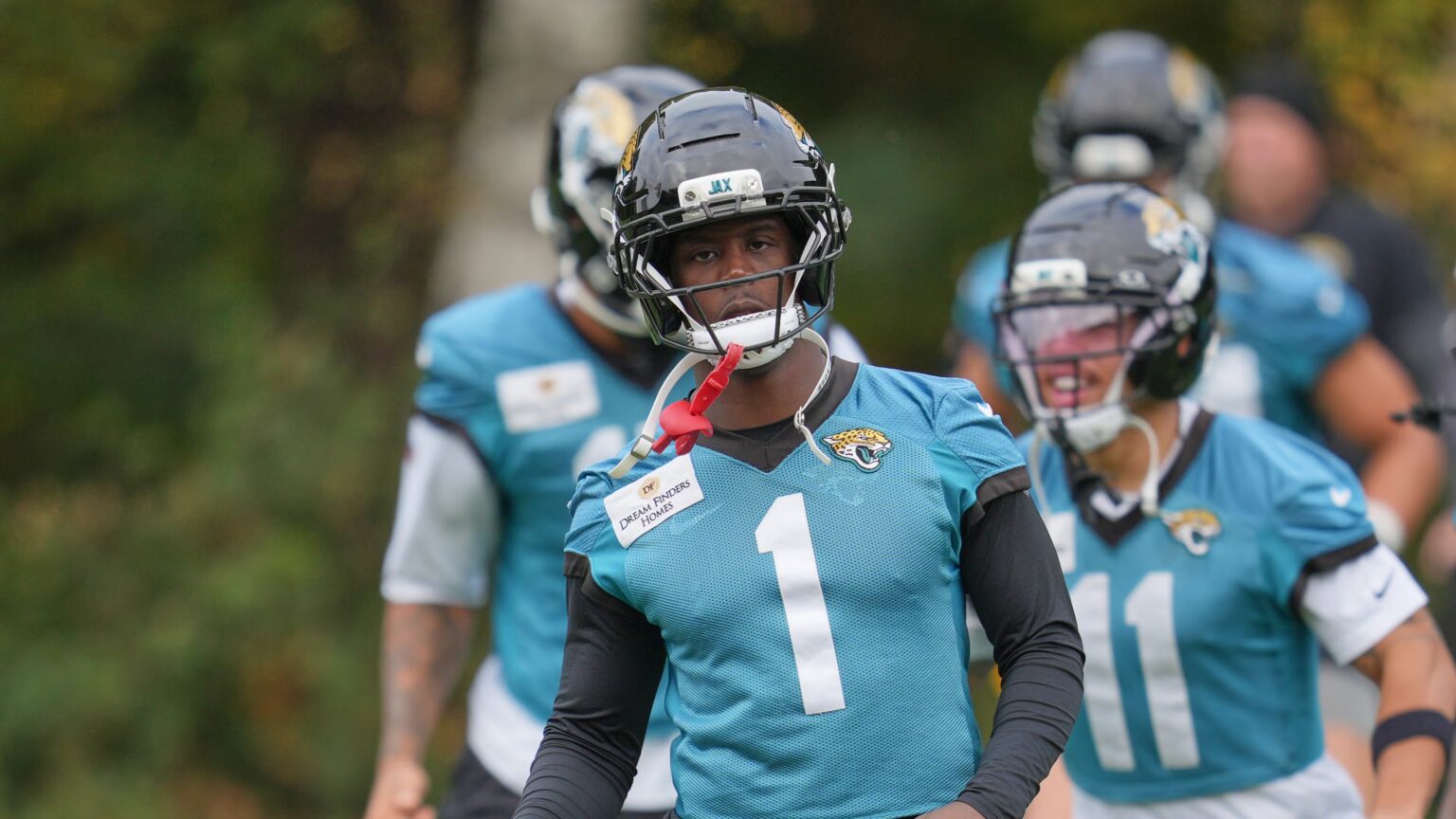 Travis Etienne London game