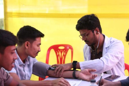 বেরোবিতে ফ্রী মেডিকেল ক্যাম্প