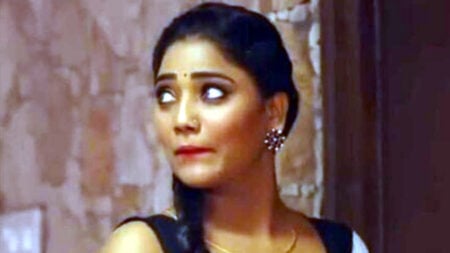 রোমান্স ও ক্রাইম থ্রিলার এ পরিপূর্ণ এই ওয়েব সিরিজ, যা আপনার রাতের ঘুম কাড়বে ওয়েব সিরিজ