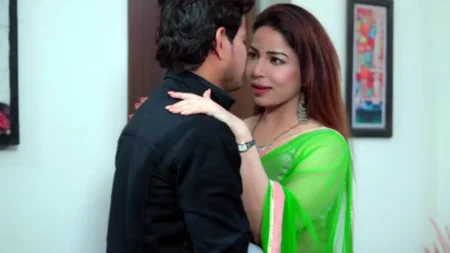 এমএক্স প্লেয়ারের সবচেয়ে বোল্ড ওয়েব সিরিজ, ভুলেও কারও সামনে দেখবেন না ওয়েব সিরিজ