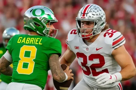 Wisconsin vs Oregon Prediction: Badgers Face Uphill Battle Against Dominant Ducks Wisconsin vs Oregon Prediction Badgers Face Uphill Battle Against Dominant Ducks