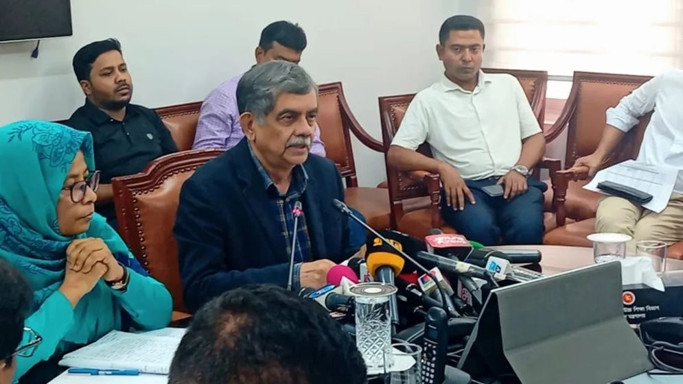 শিক্ষা উপদেষ্টা