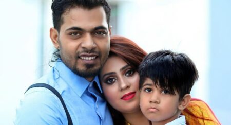 কণ্ঠশিল্পী আরফিন রুমি