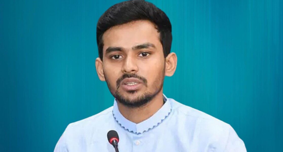 উপদেষ্টা আসিফ