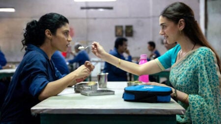 জনপ্রিয় ওয়েব সিরিজ ‘সন্তুষ্টি’ এর দ্বিতীয় সিজন, রোমান্স ও নাটকীয়তায় ভরপুর! ওয়েব সিরিজ