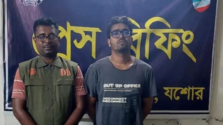 মাদক কারবারি গ্রেপ্তার