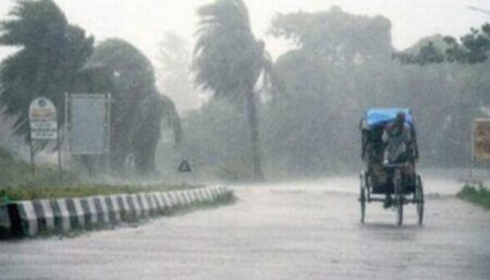 ঝড় ও ভারী বর্ষণ