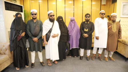 ওমরাহ করতে পাঠাল সরকার